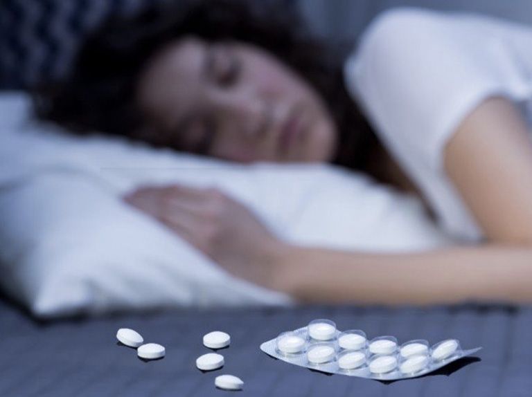 Bất kể mất ngủ vì nguyên nhân gì cũng không nên dùng thuốc ngủ