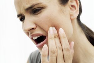 Đau nhức răng ảnh hưởng lớn đến sinh hoạt thường ngày