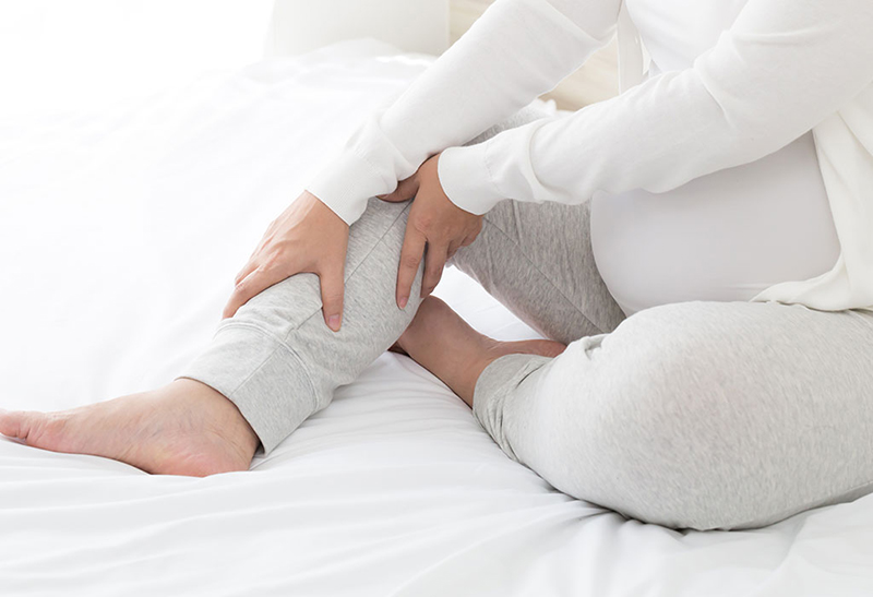 Massage chân giúp giảm nguy cơ bị chuột rút