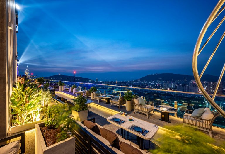 Top 3 rooftop bar Vũng Tàu với view cực đỉnh