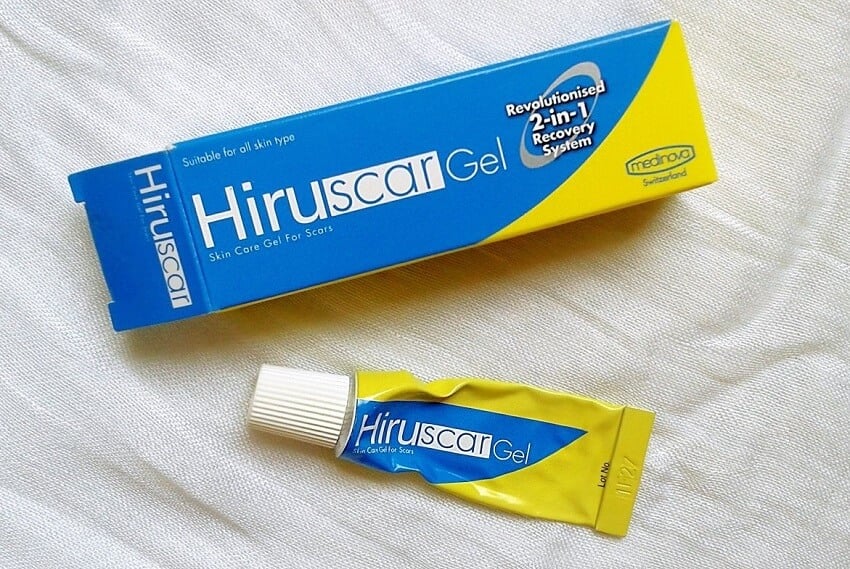 Hiruscar Gel thường được dùng để trị thâm, trị sẹo lõm, sẹo lồi